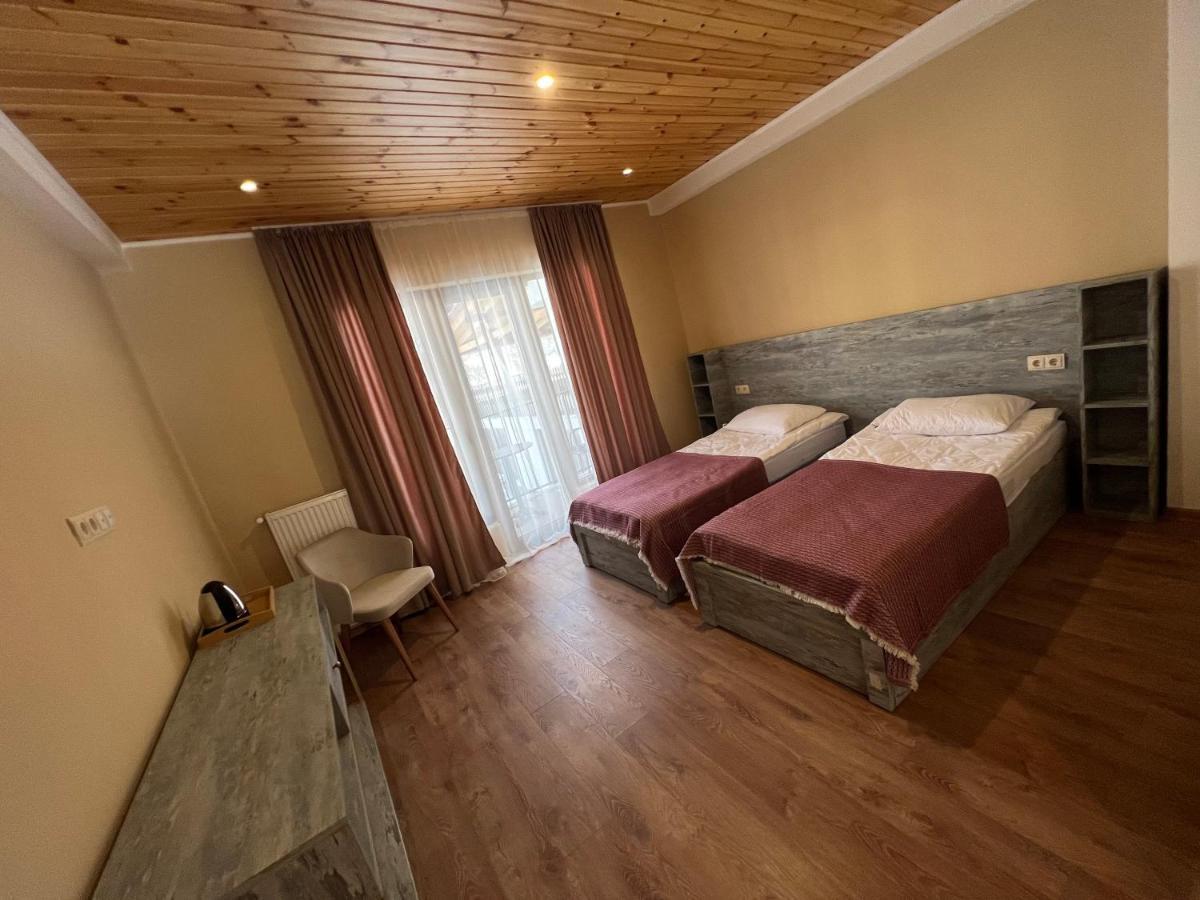 Anne'S Hotel In Mestia Dış mekan fotoğraf