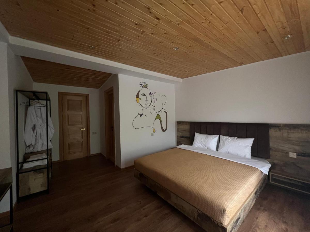 Anne'S Hotel In Mestia Dış mekan fotoğraf